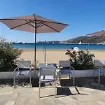 Merope Seaside House *